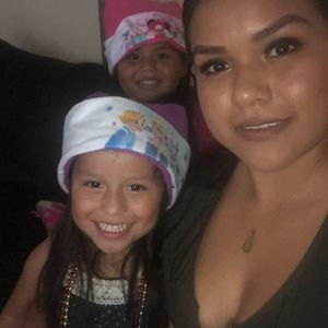 Meet your Posher, Monica